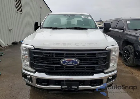 2024 Ford F250 Super Duty z USA, uszkodzony, nr VIN 1FD7X2AA9RED30535